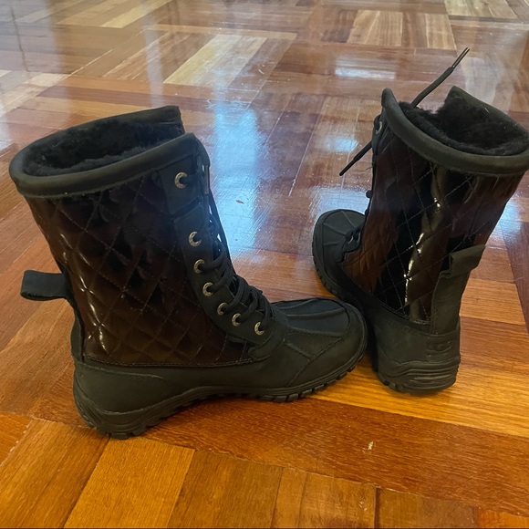 UGG waterproof snow boots (fit size 7!) - VIBRAM SOLE - Picture 3 of 9